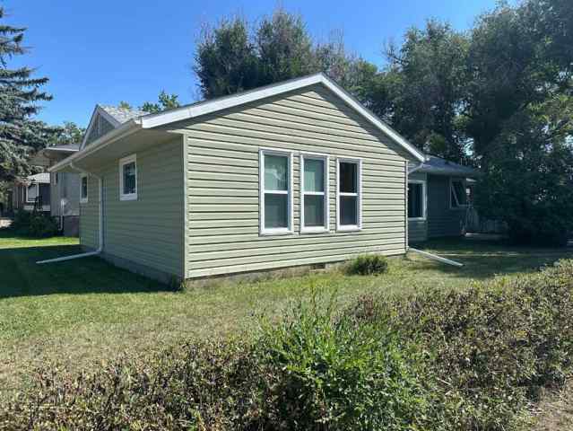 NONE real estate 5004 51 Avenue  in NONE Taber