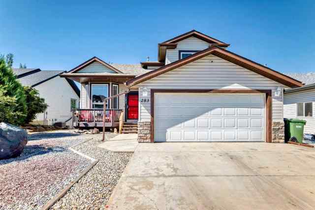 Hillview Estates real estate 283 Highland Circle  in Hillview Estates Strathmore