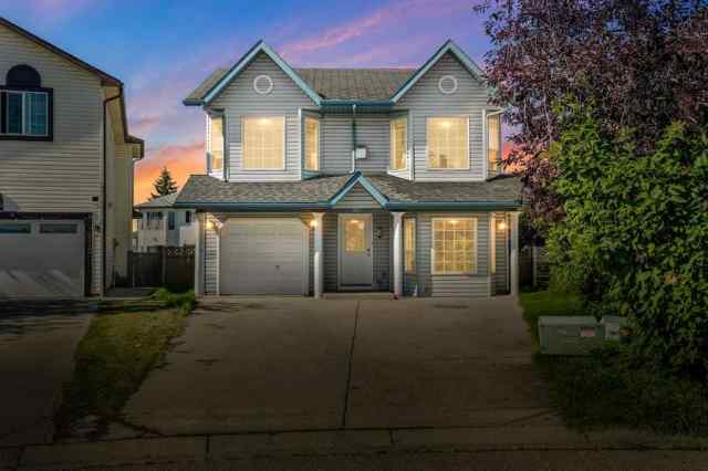 Monterey Park real estate 285 Fresno Place NE in Monterey Park Calgary