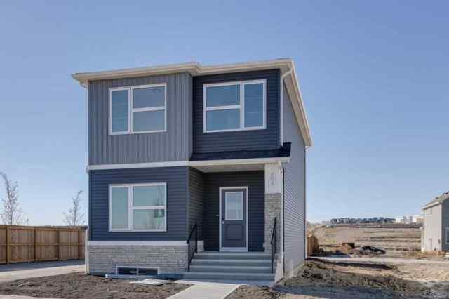 Just listed Lewisburg homes for sale new 404 Lewiston Landing NE in Lewisburg Calgary