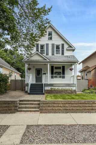 SE Hill real estate 42 4 Street SE in SE Hill Medicine Hat
