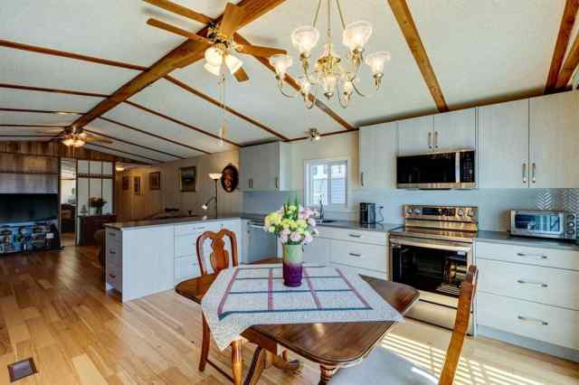 Arbour Lake real estate 101, 99 Arbour Lake Road NW in Arbour Lake Calgary