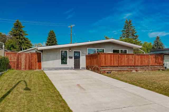 Thorncliffe real estate 5519 Buckthorn Road NW in Thorncliffe Calgary