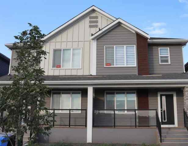 Wolf Willow real estate 526 Wolf Willow Boulevard SE in Wolf Willow Calgary