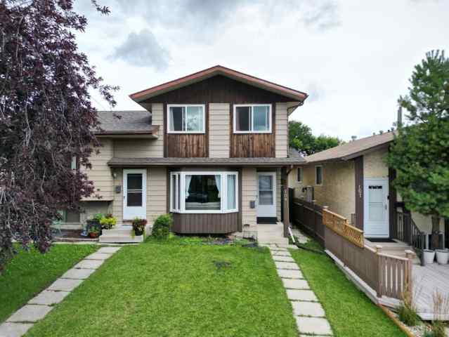 Beddington Heights real estate 109 Bermondsey Way NW in Beddington Heights Calgary