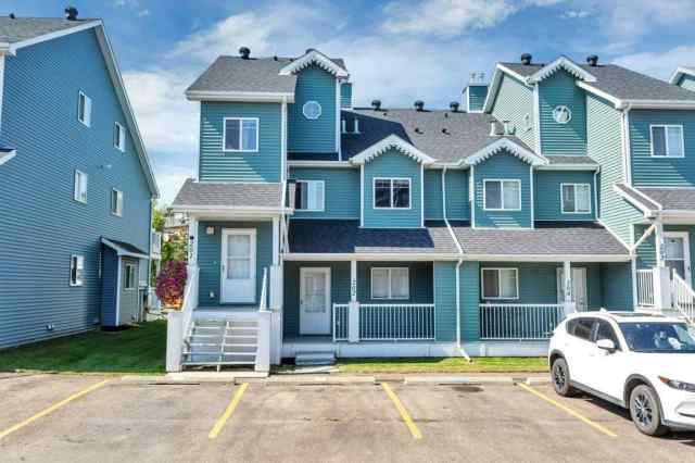 Downtown real estate 201, 5220 50A Avenue  in Downtown Sylvan Lake