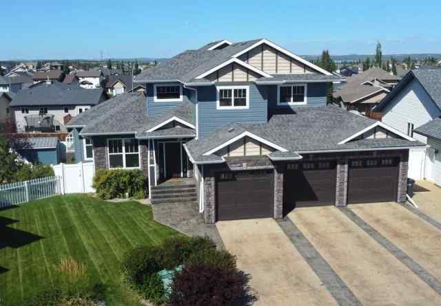 Lakeway Landing real estate 6 Laurel Close  in Lakeway Landing Sylvan Lake