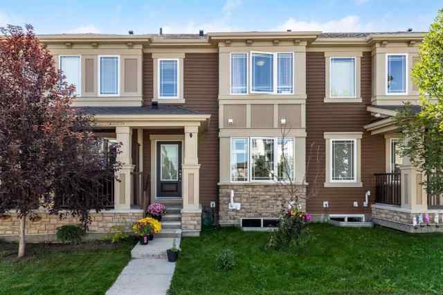 Windsong real estate 203 Windford Crescent SW in Windsong Airdrie