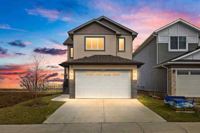 Lakewood real estate 848 Lakewood Circle  in Lakewood Strathmore