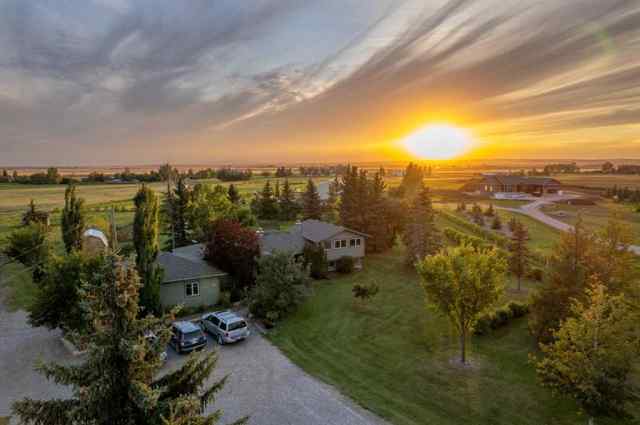  T1V 1N3 Rural Foothills County