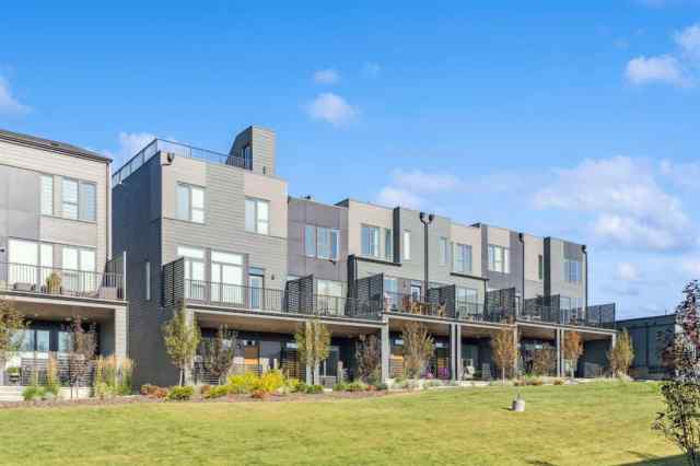 Shaganappi real estate 228 Sovereign Common SW in Shaganappi Calgary