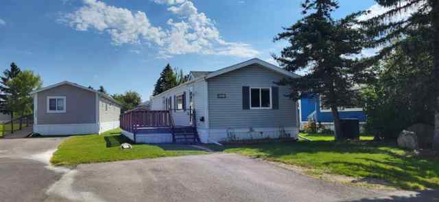 Monterey Park real estate 203 Burroughs Circle NE in Monterey Park Calgary