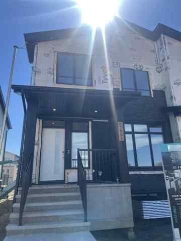 Rangeview real estate 7051 Rangeview Avenue SE in Rangeview Calgary