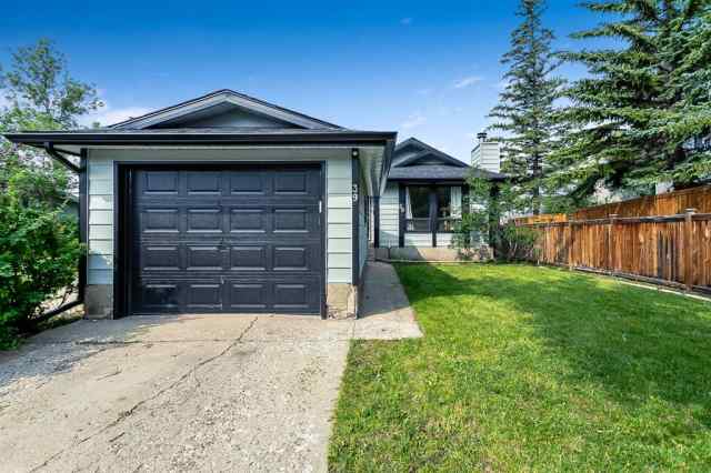 Edgemont real estate 39 Edgeburn Crescent NW in Edgemont Calgary