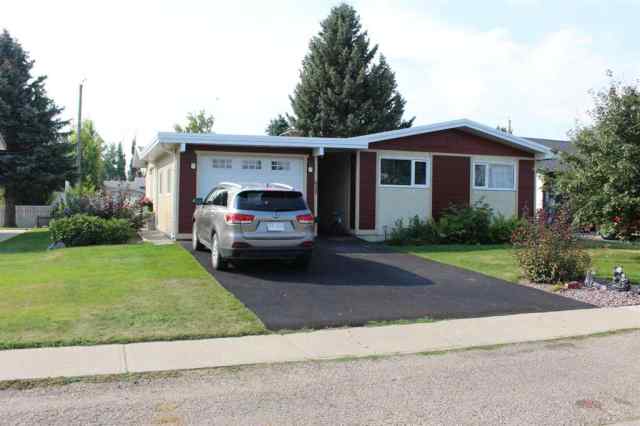 NONE real estate 617 Centennial Avenue  in NONE Picture Butte