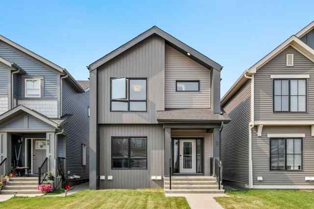Rangeview real estate 47 Finch Gardens SE in Rangeview Calgary
