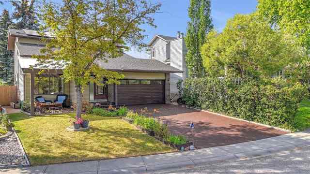 Scenic Acres real estate 31 Scenic Green NW in Scenic Acres Calgary