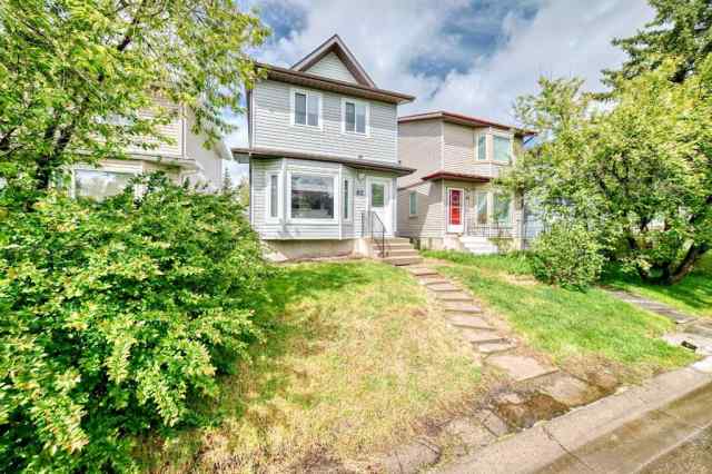 Taradale real estate 42 Taraglen Road NE in Taradale Calgary