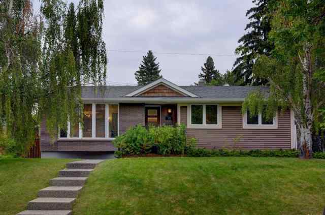 Glendale real estate 82 Gladys Ridge Road SW in Glendale Calgary