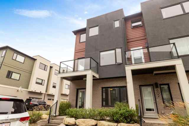 Sherwood real estate 601, 218 Sherwood Square NW in Sherwood Calgary