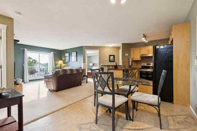 Country Hills Village real estate 1304, 5 Country Village Park NE in Country Hills Village Calgary