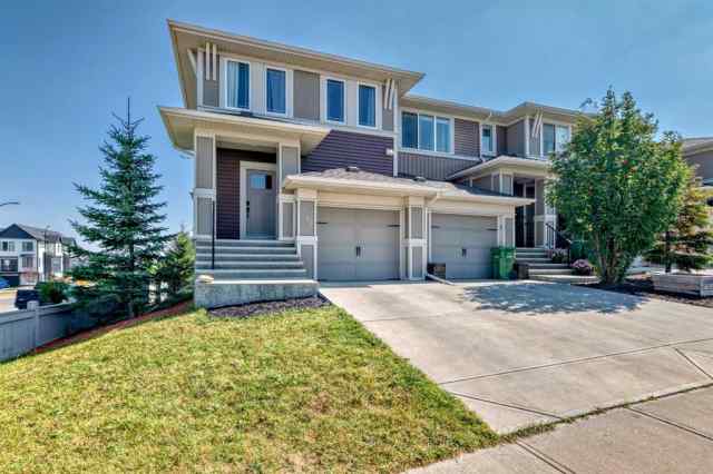 Hillcrest real estate 581 Hillcrest Road SW in Hillcrest Airdrie