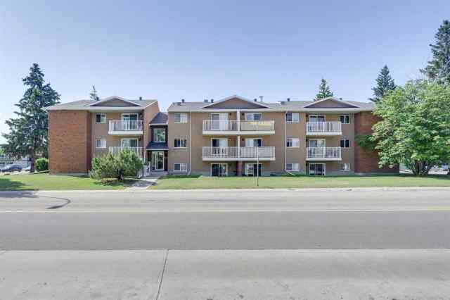 Bower real estate 202, 41 Bennett   in Bower Red Deer