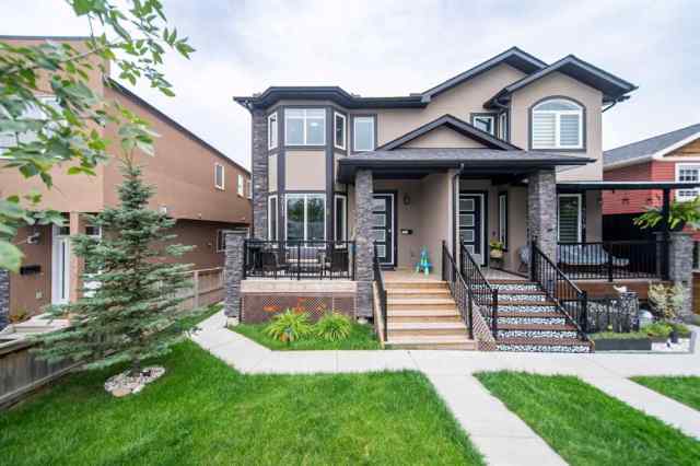 Montgomery real estate 1, 4517 Bowness Road NW in Montgomery Calgary