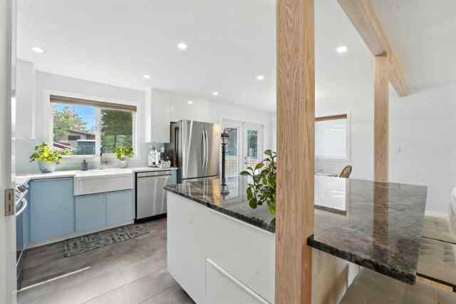 Huntington Hills real estate 1454 Hunterbrook Road NW in Huntington Hills Calgary