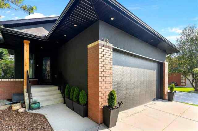 Citadel real estate 108 Citadel Park NW in Citadel Calgary