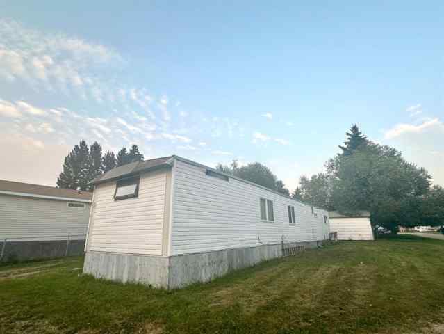 South Side MHP real estate 51, 4504 41   in South Side MHP Camrose