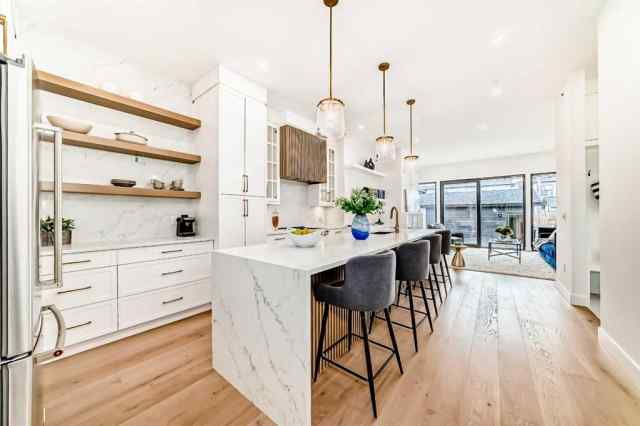 North Glenmore Park real estate B, 2135 53 Avenue SW in North Glenmore Park Calgary