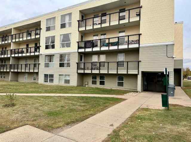 Downtown real estate 209, 14921 Macdonald Drive  in Downtown Fort McMurray