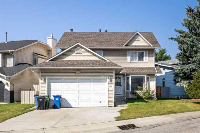Scenic Acres real estate 132 Scenic Cove Circle NW in Scenic Acres Calgary