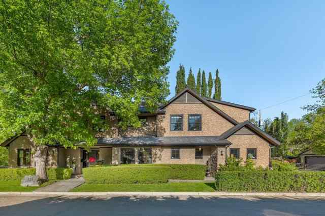Elbow Park real estate 239 37 Avenue SW in Elbow Park Calgary