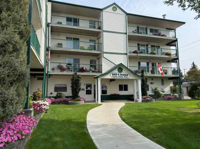 Wainwright real estate 302, 848 4 Avenue  in Wainwright Wainwright