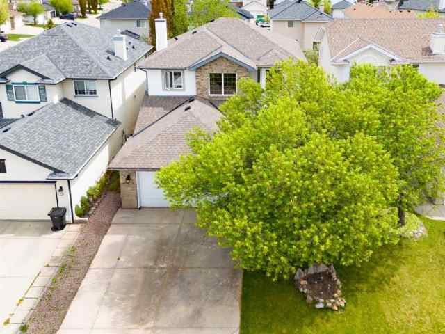 Panorama Hills real estate 175 Panorama Hills Close NW in Panorama Hills Calgary