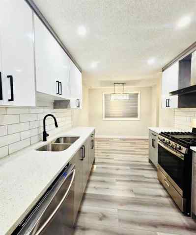 Abbeydale real estate 91 Aberdare Road NE in Abbeydale Calgary