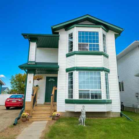 Woodside real estate 8 Woodside Circle NW in Woodside Airdrie