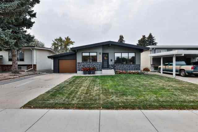 Redwood real estate 2202 36 Street S in Redwood Lethbridge