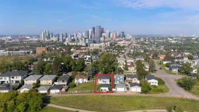 Renfrew real estate 1508 Child Avenue NE in Renfrew Calgary