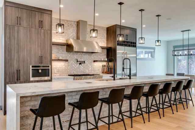Rosemont real estate 30 Roselawn Crescent NW in Rosemont Calgary