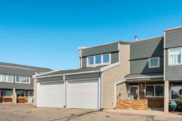 Thorncliffe real estate 33, 228 Theodore Place NW in Thorncliffe Calgary