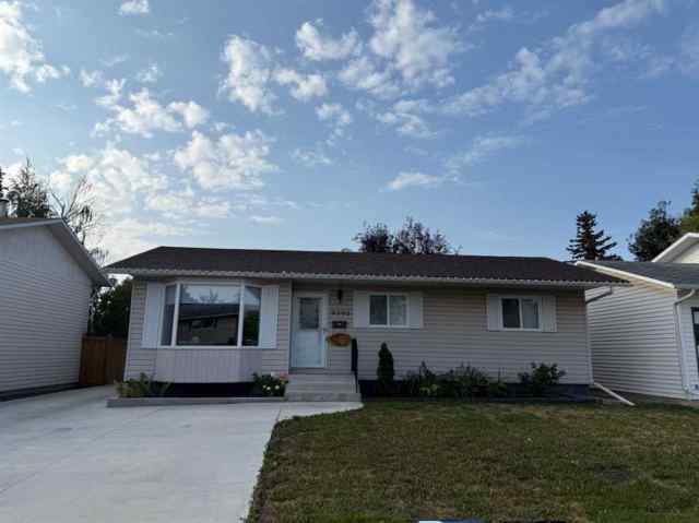 Patterson Place real estate 9505 81 Avenue  in Patterson Place Grande Prairie