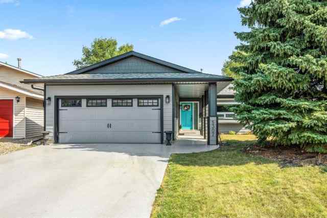Steele Heights real estate 5307 26 StreetClose  in Steele Heights Lloydminster