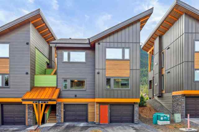 Three Sisters real estate 201H, 209 Stewart Creek Rise  in Three Sisters Canmore