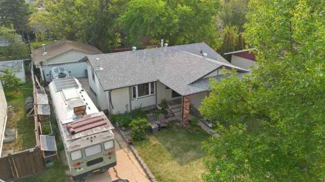 South Patterson Place real estate 9845 Prairie Road  in South Patterson Place Grande Prairie