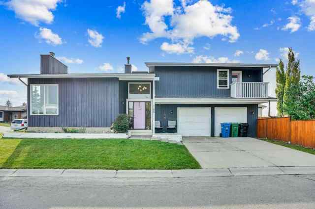 Woodbine real estate 145 Woodbrook Mews SW in Woodbine Calgary