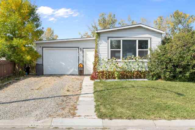 Big Springs real estate 68 Spring Haven Road SE in Big Springs Airdrie