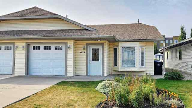 NONE real estate 621 6 Avenue SW in NONE Sundre